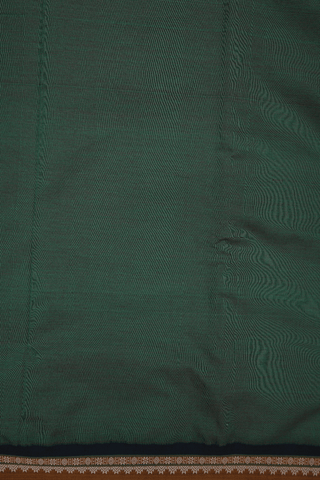 Self Striped Design Emerald Green Dharwad Cotton Saree