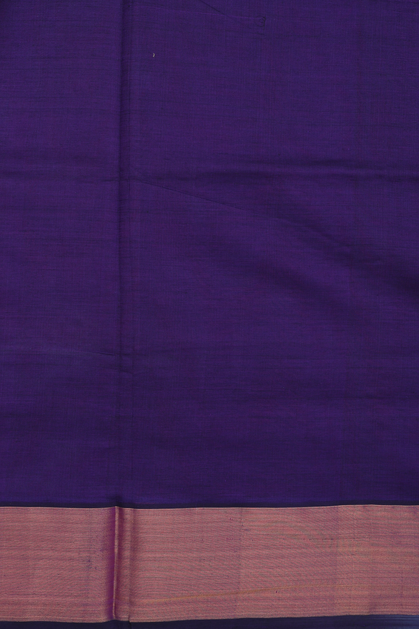 Semi Silk Cotton Saree In Dual Tone With Threadwork Buttas