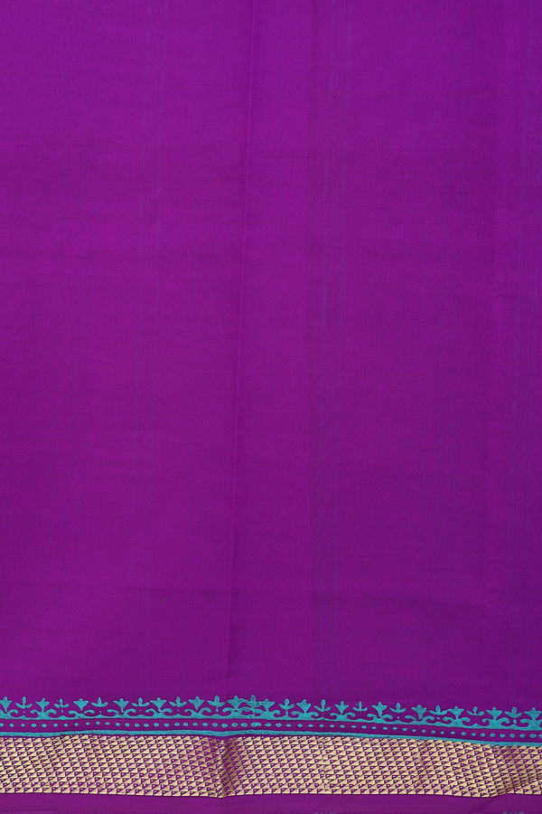 Semi Silk Cotton Saree In Green With Elephant Design