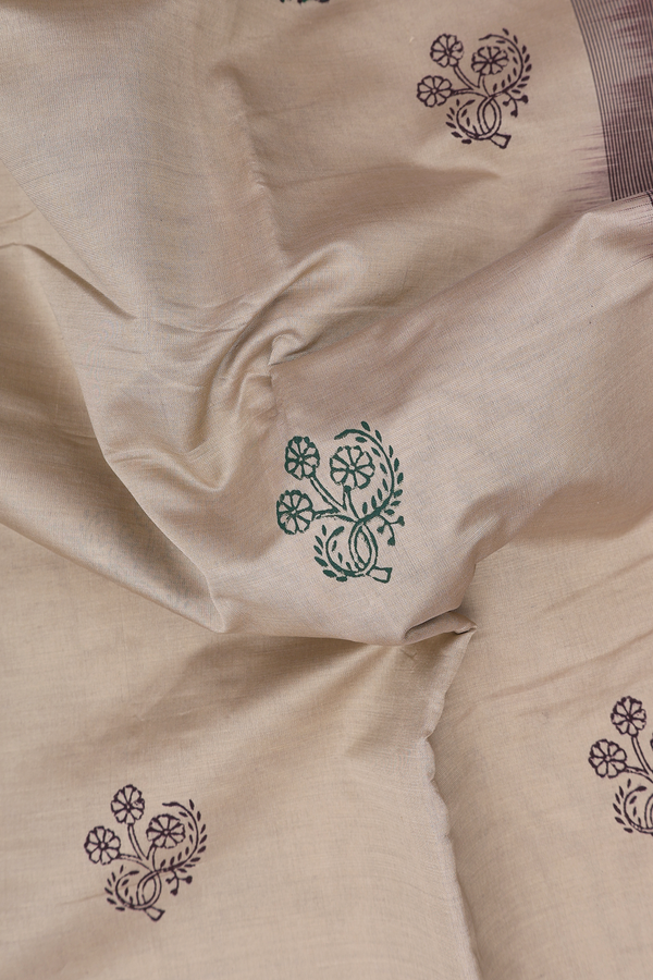 Semi Silk Cotton Saree In Pastel Brown With Floral Buttas