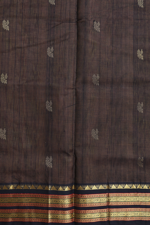 Silk Cotton Saree In Yellowish Beige With Zari Buttas