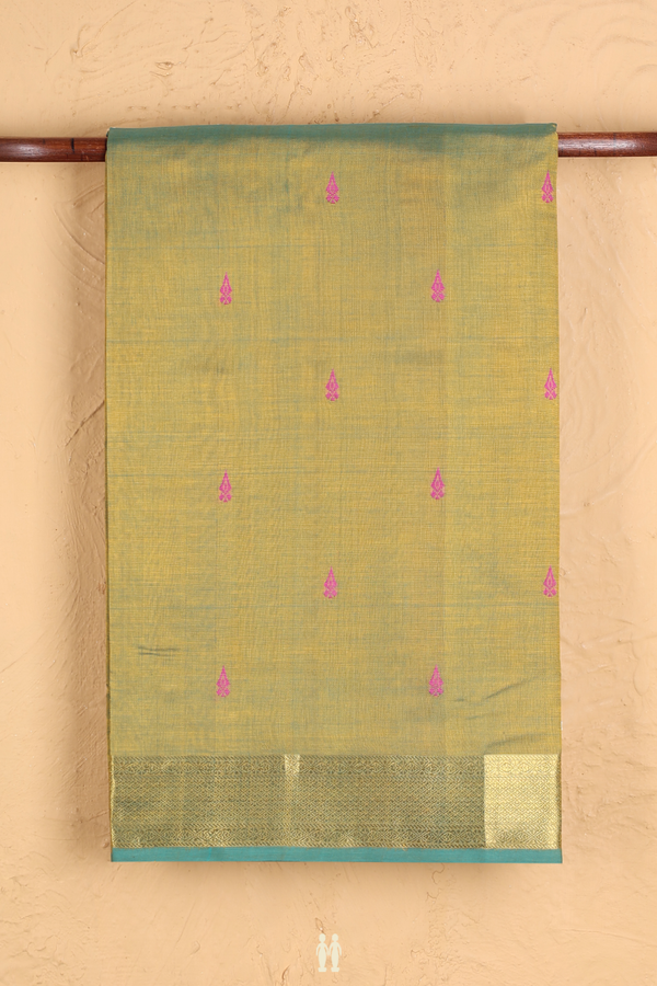 Silk Cotton Saree In Dual Tone With Threadwork Buttas