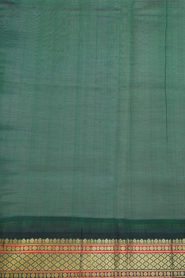 Silk Cotton Saree In White With Contrast Border