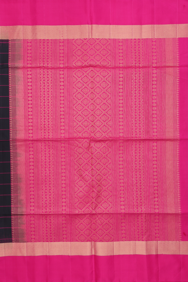 Soft Silk Saree In Black With Checks Design