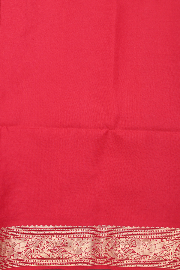 Soft Silk Saree In Dark Green With Allover Design