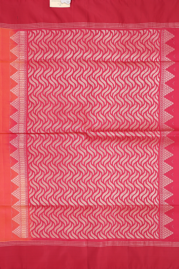 Soft Silk Saree In Dual Tone With Floral Buttas
