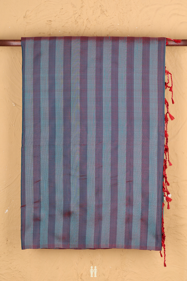 Soft Silk Saree In Dual Tone With Stripes Design