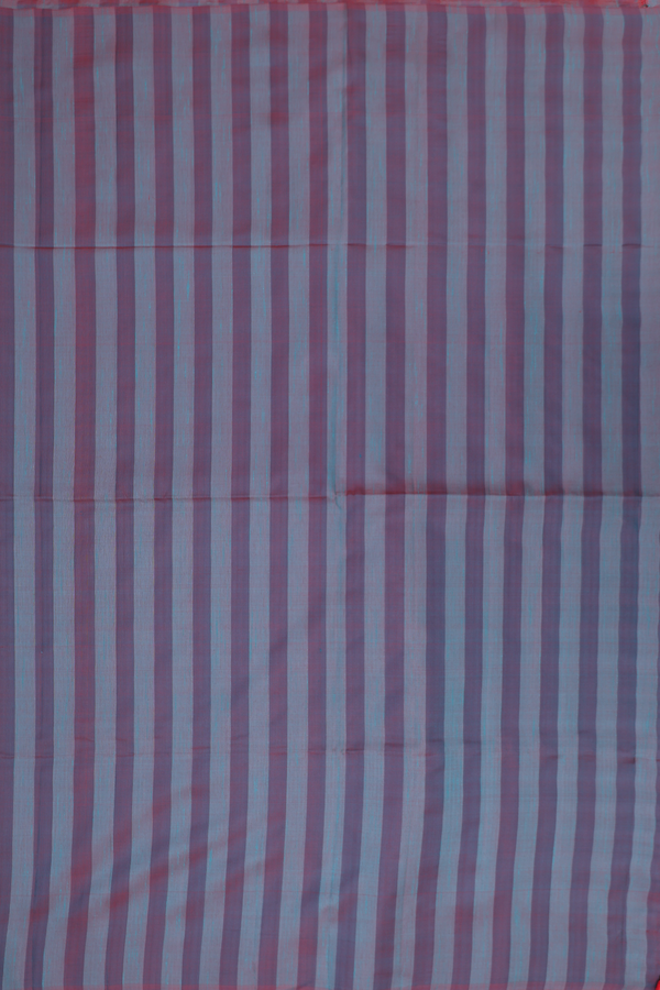 Soft Silk Saree In Dual Tone With Stripes Design
