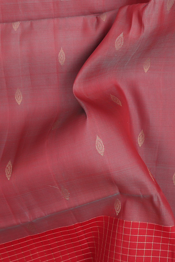 Soft Silk Saree In Dual Tone With Zari Buttas