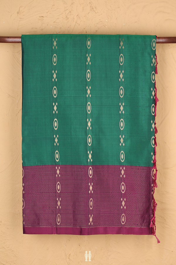 Soft Silk Saree In Emerald Green With Allover Design