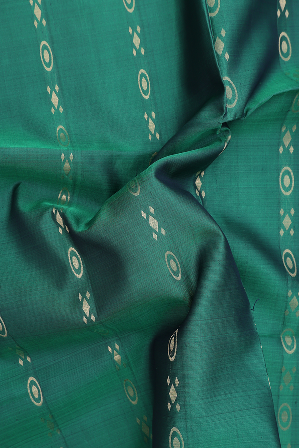 Soft Silk Saree In Emerald Green With Allover Design