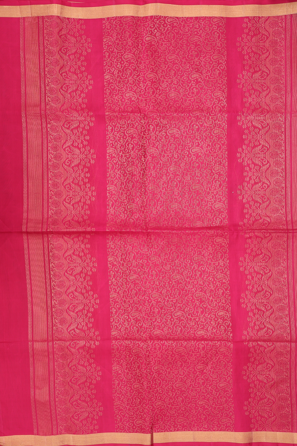 Soft Silk Saree In Green With Floral Buttas