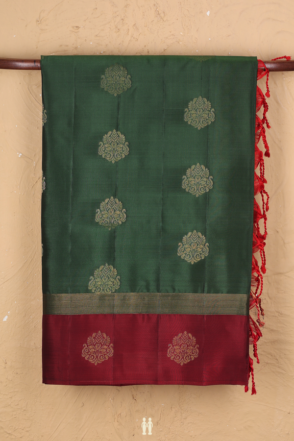 Soft Silk Saree In Green With Zari Motifs