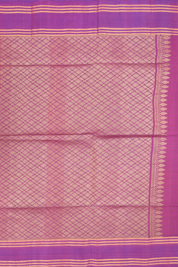 Soft Silk Saree In Hot Pink With Chakram Buttas