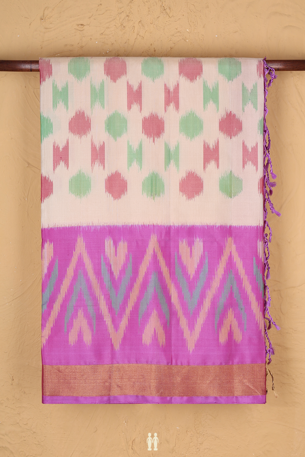 Soft Silk Saree In Ivory With Printed Design