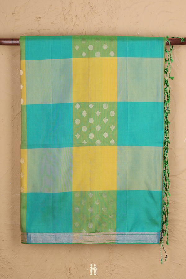 Soft Silk Saree In Multicolor With Checks Design