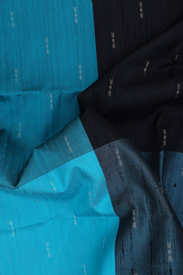 Soft Silk Saree In Multicolor With Checks Design