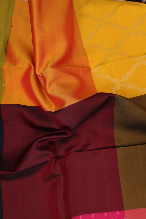 Soft Silk Saree In Multicolor With Checks Design