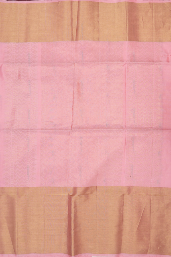 Soft Silk Saree In Peach Pink With Muniya Design