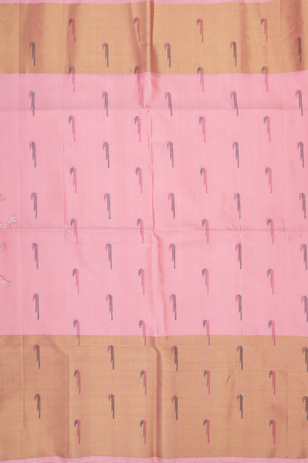 Soft Silk Saree In Peach Pink With Muniya Design