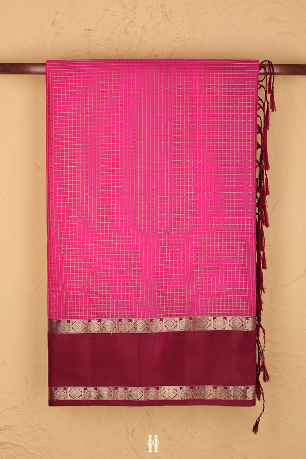 Soft Silk Saree In Pink With Checks Design