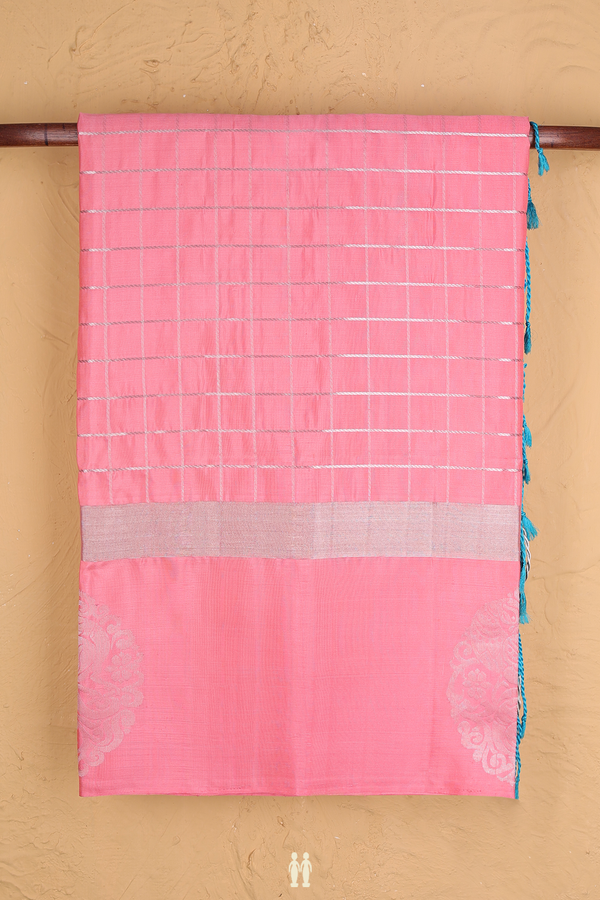 Soft Silk Saree In Pink With Checks Design