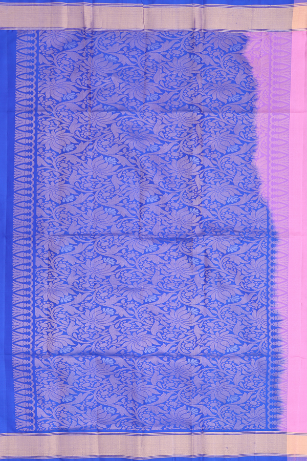 Soft Silk Saree In Pink With Floral Buttas