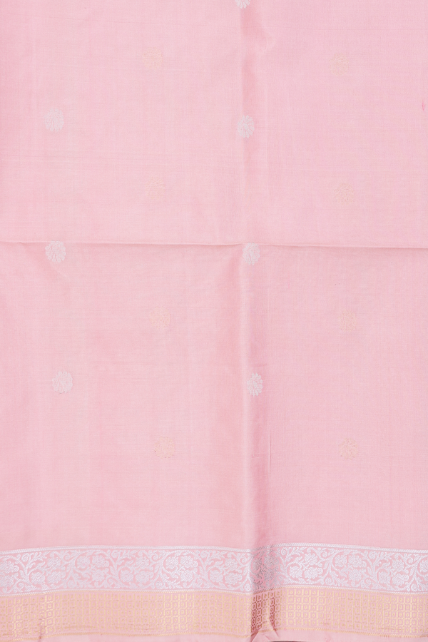 Soft Silk Saree In Pink With Floral Buttas