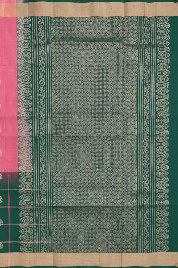 Soft Silk Saree In Pink With Paisley Buttas