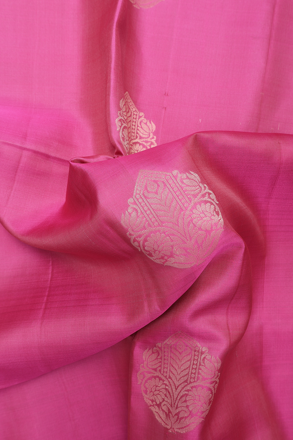 Soft Silk Saree In Pink With Zari Motifs