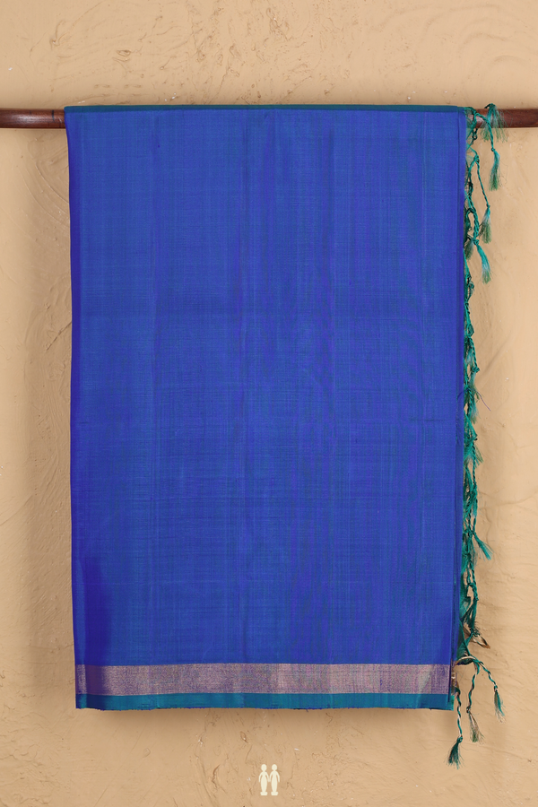 Soft Silk Saree In Plain Dual Tone With Zari Border