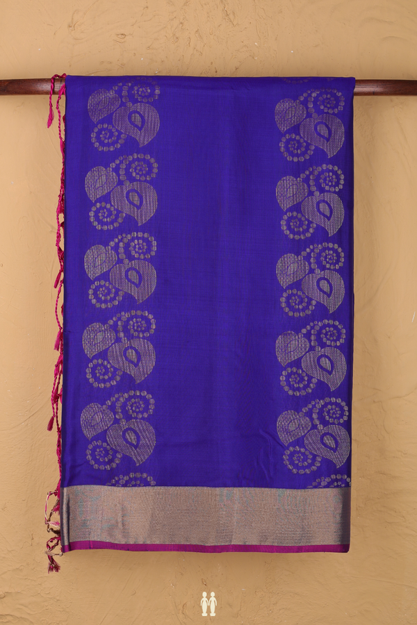 Soft Silk Saree In Royal Blue With Allover Design