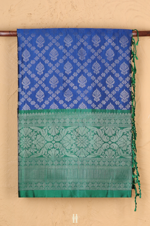 Soft Silk Saree In Royal Blue With Diamond Design