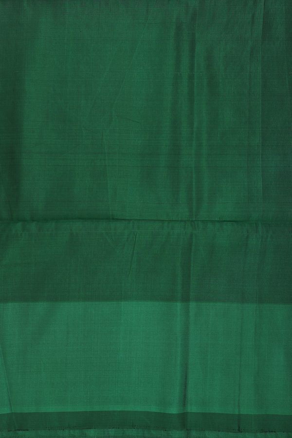 Soft Silk Saree In Royal Blue With Diamond Design