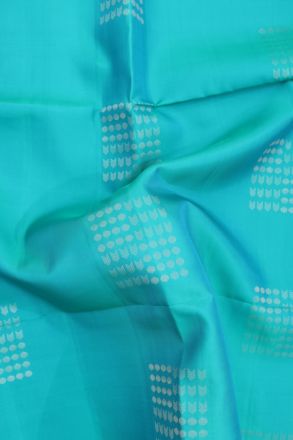Soft Silk Saree In Sea Green With Zari Design
