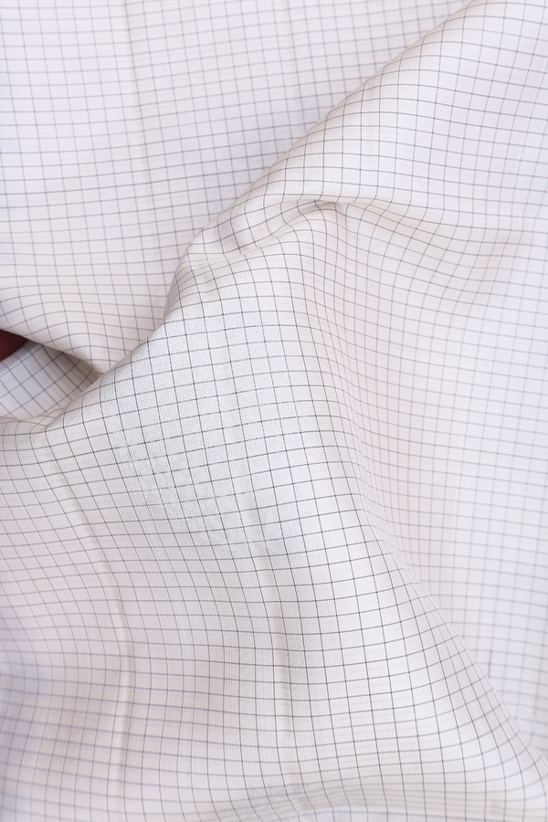 Soft Silk Saree In White With Checks Design