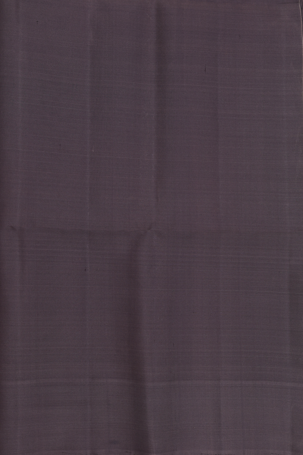 Soft Silk Saree In White With Checks Design