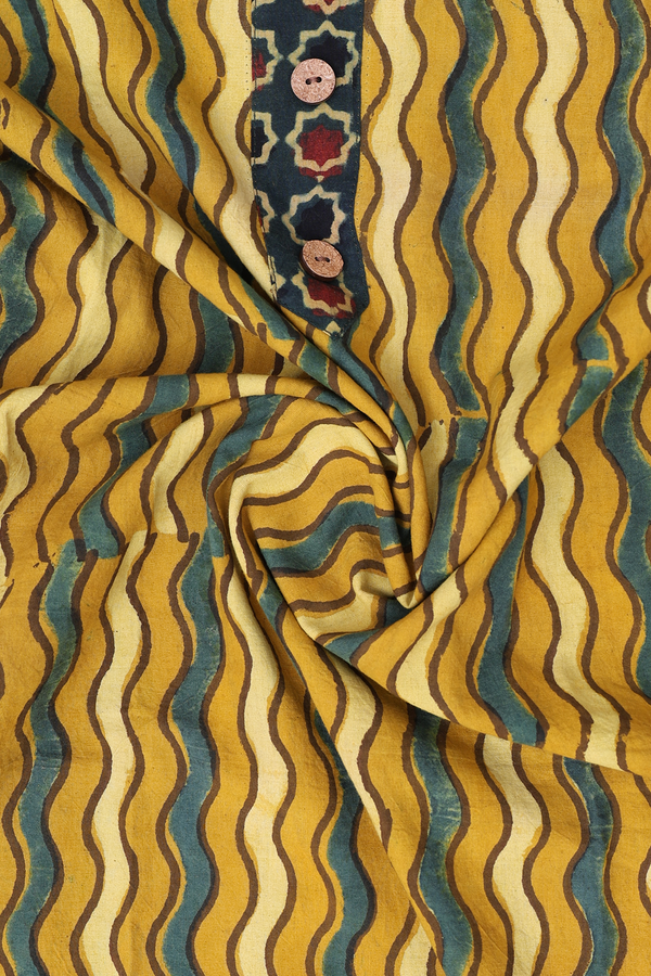 Split Neck Chevron Design Green And Yellow Cotton Long Kurta