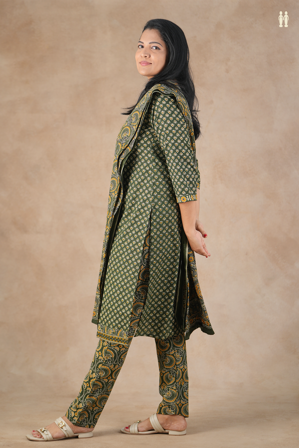 Split Neck Floral Design Forest Green Cotton Salwar Set