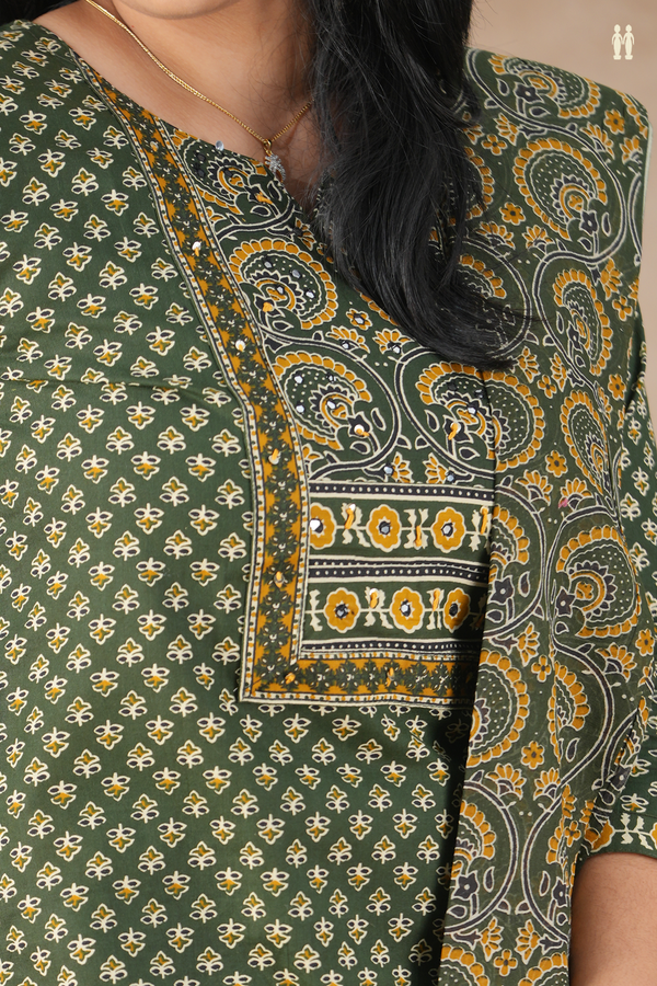 Split Neck Floral Design Forest Green Cotton Salwar Set