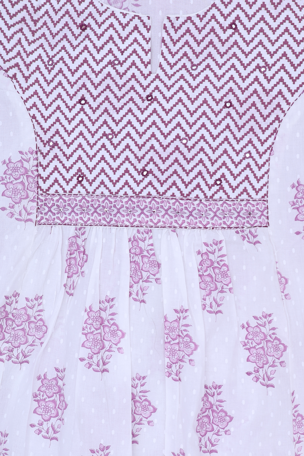 Split Neck Floral Design White Cotton Salwar Set