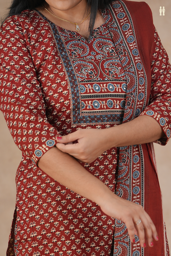 Split Neck Floral Printed Maroon Cotton Salwar Set