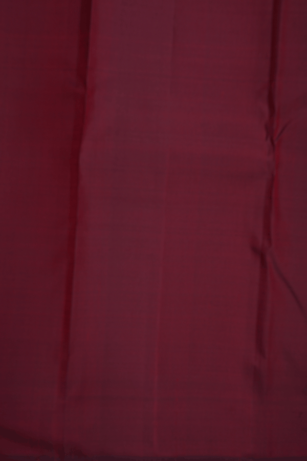Step Border Plain Maroon Kanchipuram Silk Saree