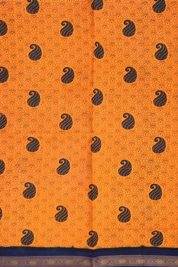 Sungudi Cotton Saree In Bright Orange With Paisley Design
