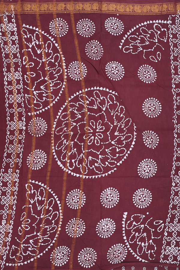 Sungudi Cotton Saree In Brown With Printed Buttas