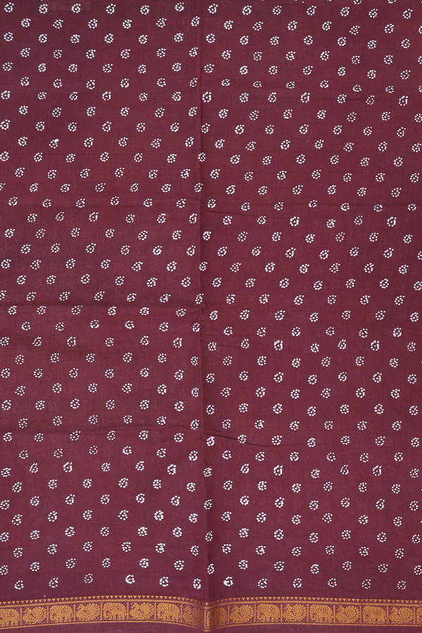 Sungudi Cotton Saree In Brown With Printed Buttas