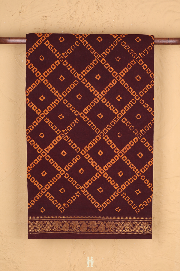Sungudi Cotton Saree In Coffee Brown With Diamond Design