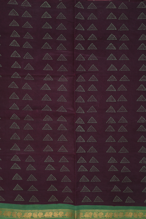 Sungudi Cotton Saree In Dark Oak Brown With Printed Design