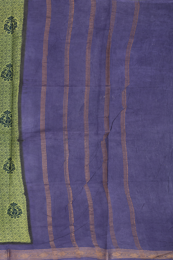 Sungudi Cotton Saree In Dusty Green With Printed Design