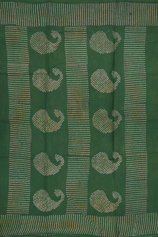 Sungudi Cotton Saree In Fern Green With Printed Design